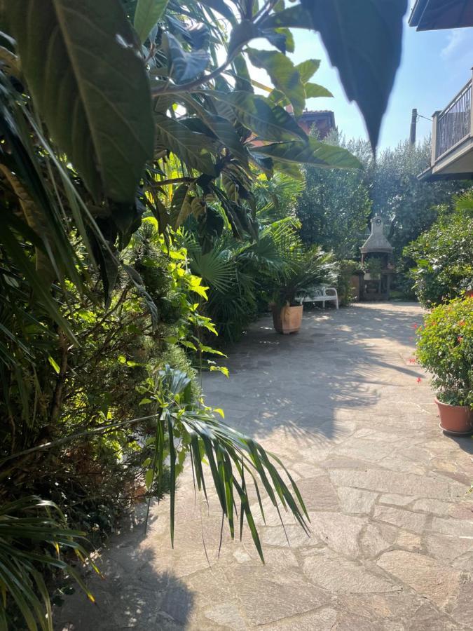 Il Giardino Di Emilia - Intero Appartamento In Villa Con Giardino Privato E Piscina Estiva Pontirolo Nuovo エクステリア 写真